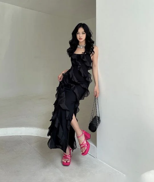 Today’s Special boho dressWomens Summer Black Spaghetti Strap Ruffle Prom Dress Y2638