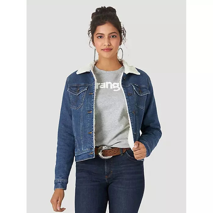 Massive Deals retro coatWOMEN'S WRANGLER RETRO® SHERPA LINED WESTERN DENIM JACKET IN DENIM Massive Deals retro coatWOMEN'S WRANGLER RETRO® SHERPA LINED WESTERN DENIM JACKET IN DENIM