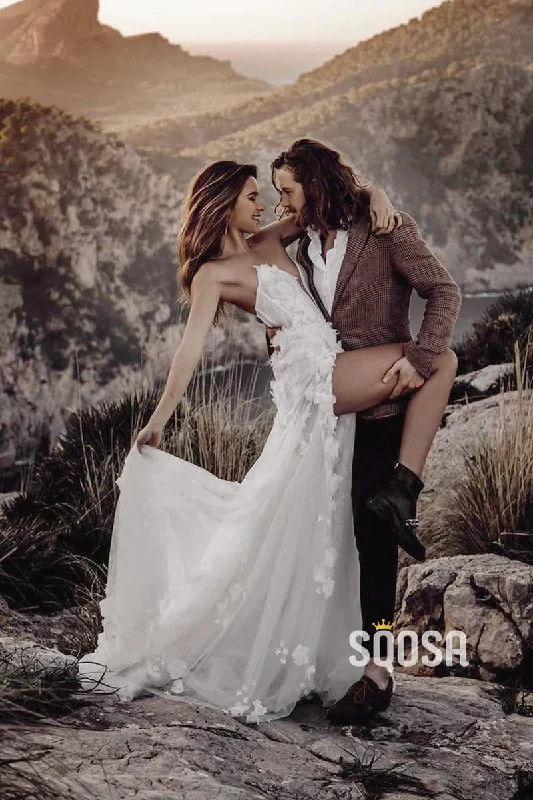 Clearance Sale t-shirt dressUnique 3D Appliques V-neck Bohemain Lace Wedding Dress with Slit Bridal Gowns QW0852