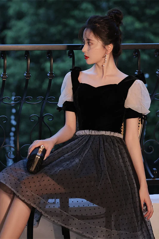 Take Advantage elegant dressBlack Lace-Up Dot Tulle Homecoming Dress