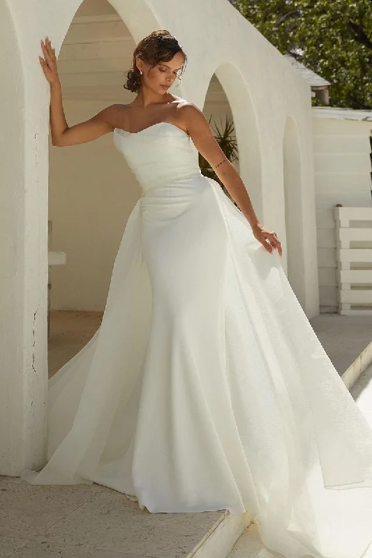 Time-Limited Offer layered dressStrapless Pleats Mermaid Wedding Dress with Detachable Train QW2163