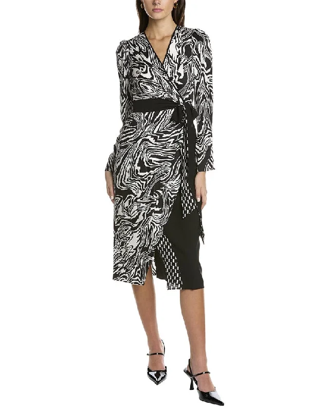 Hurry In elegant dressDiane von Furstenberg Juniper Wrap Dress