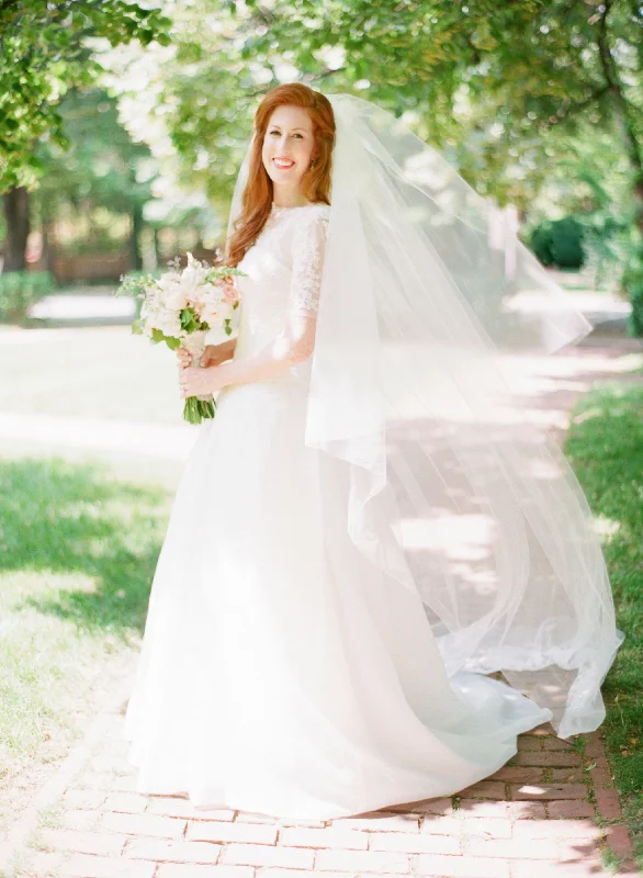 Unmissable Offer David's Bridal White by Vera Wang Satin Faced Organza