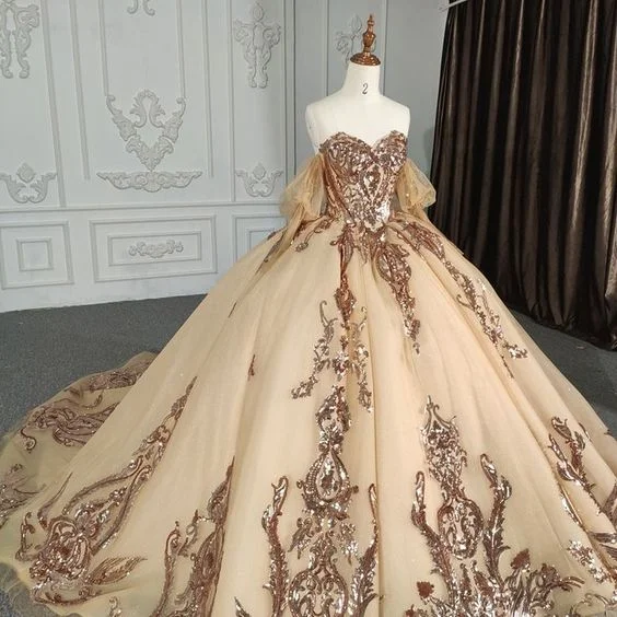 Members Only elegant evening dressBall Gown Fashion Gold Sweetheart Quinceanera Dresses Y2859