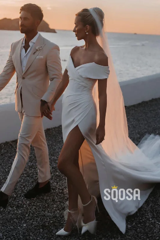 Final Markdown playful dressSheath/Column Off the Shoulder Pleats High Split Bohemian Wedding Dress QW2545
