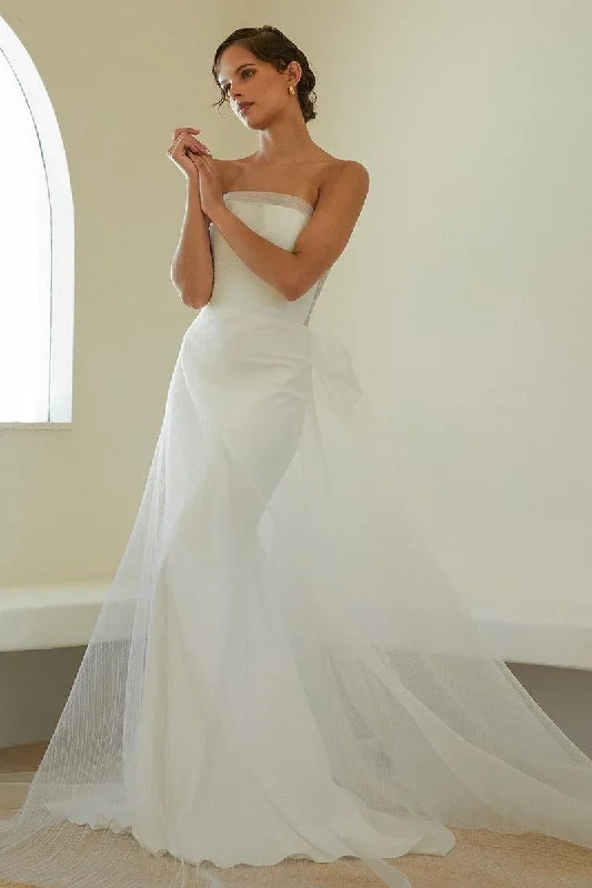 Overstock Sale fitted cocktail dressChic Strapless Drapped Mermaid Ivory Wedding Dress QW2171 Overstock Sale fitted cocktail dressChic Strapless Drapped Mermaid Ivory Wedding Dress QW2171