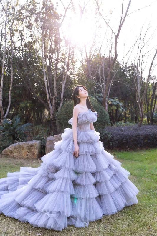 Hot Deal statement dressGorgeous A-line Tulle Layered Ball Gown Sweet 16 Dress Y2642