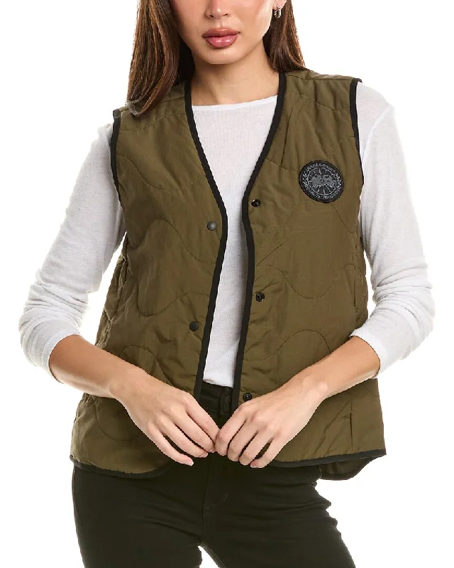 Deal of the Day raincoatCanada Goose Quilted Vest