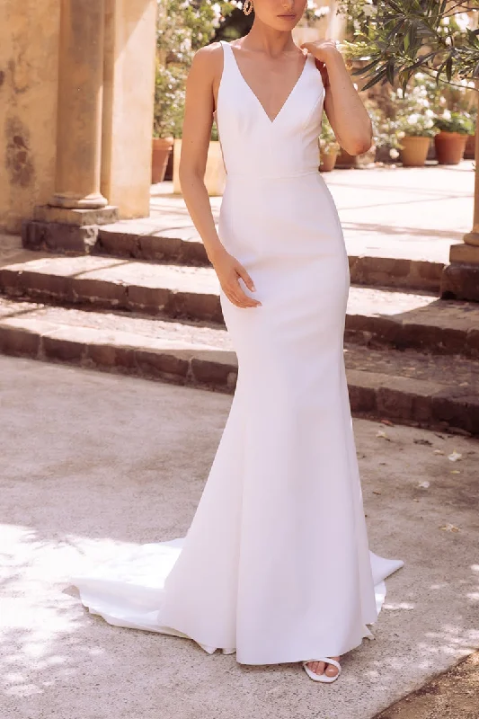 Customer Appreciation Sale sophisticated dressSexy V Neck Satin Mermaid Simple Wedding Dress QW0933