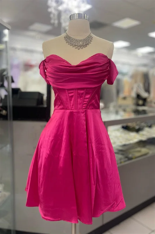 Price Blitz vintage dressA-line Sweetheart Pleated Mini Homecoming Dress