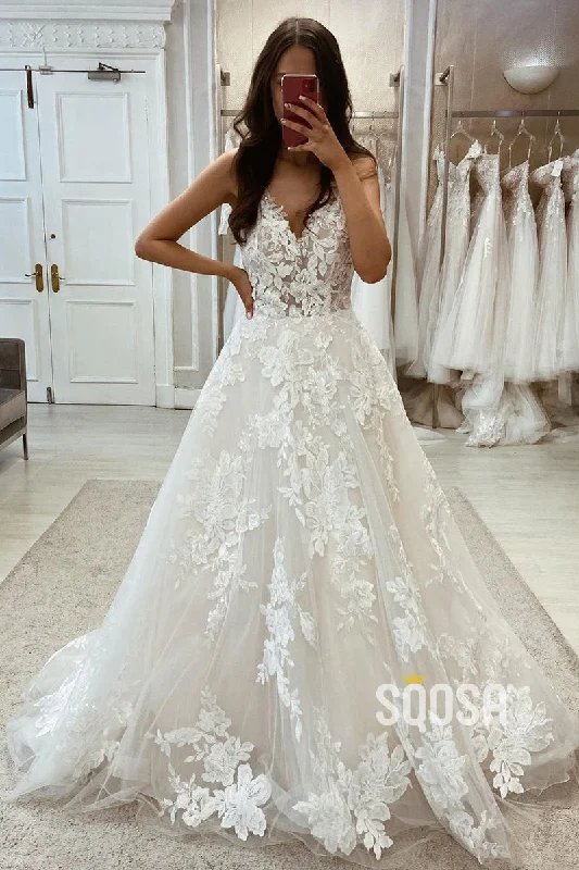 New Markdowns winter dressSexy Tulle A-Line V-Neck Spaghetti Straps Lace Applique With Train Wedding Dress QW8110 New Markdowns winter dressSexy Tulle A-Line V-Neck Spaghetti Straps Lace Applique With Train Wedding Dress QW8110