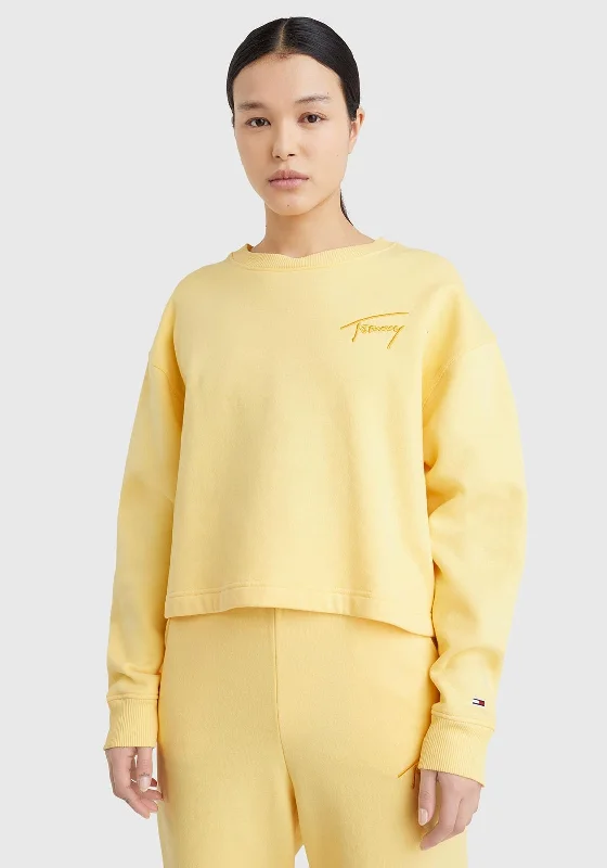 Online Only sporty hooded sweatshirtTommy Jeans Womens Signature Cropped Sweatshirt, Soleil Online Only sporty hooded sweatshirtTommy Jeans Womens Signature Cropped Sweatshirt, Soleil
