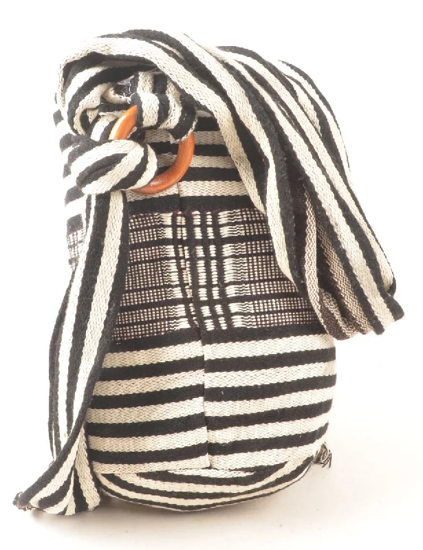 Deal Explosion long-sleeve winter jacketStriped Fringed Hobo Bag - M