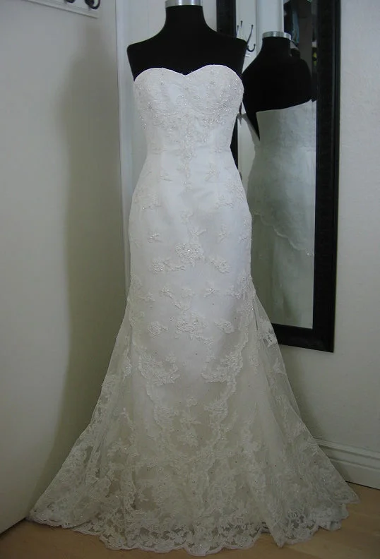 Weekend Deal Pronovias India