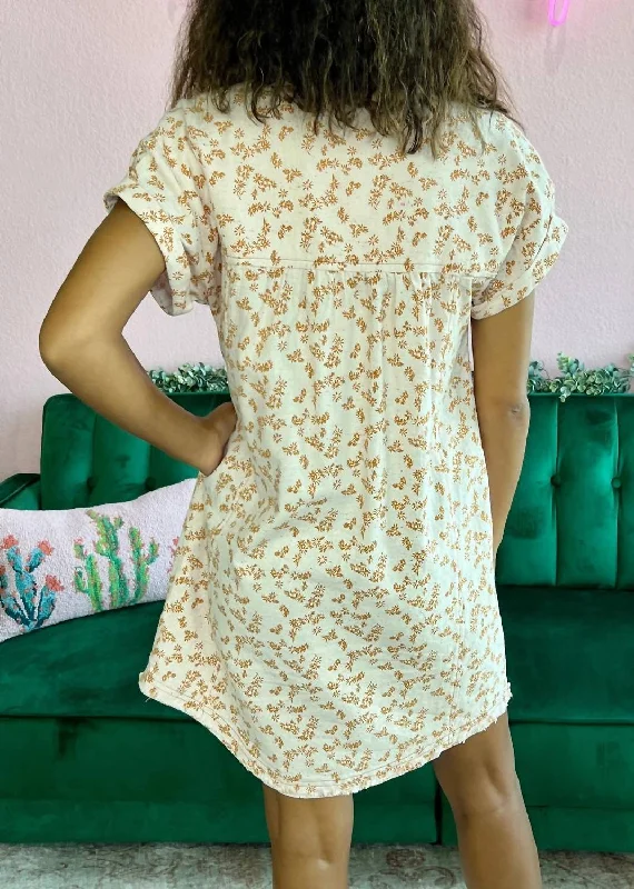 Deal Explosion high-waisted dressDaisy Popover Dress in Peach