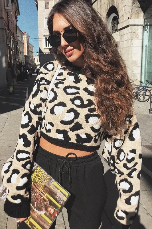 Crazy Deals fashion pullover sweaterBeige Leopard Crop Batwing Jumper - Raigen
